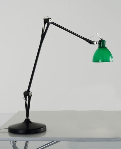 Luxy T2 black body table lamp