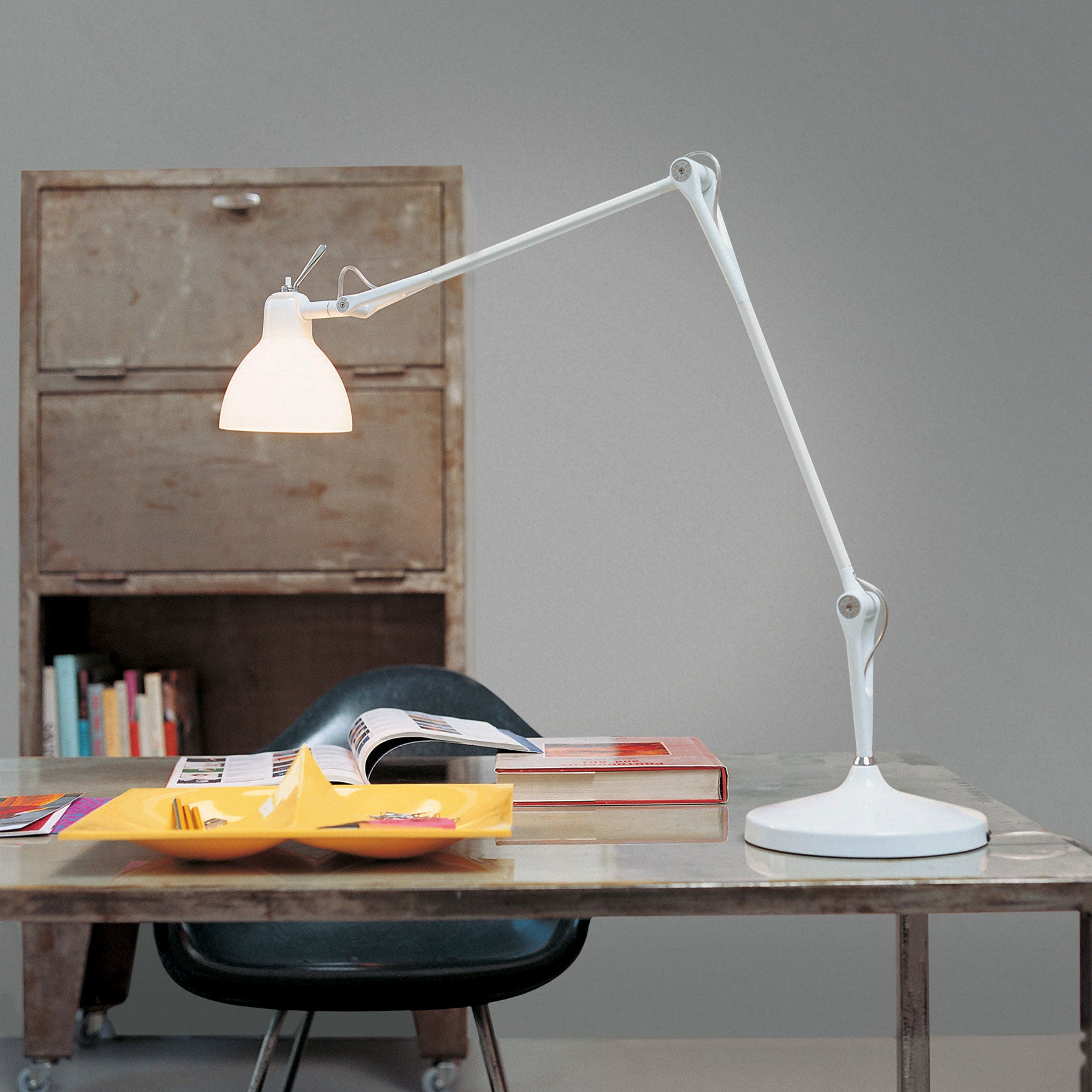 Luxy T2 Desk Lamp