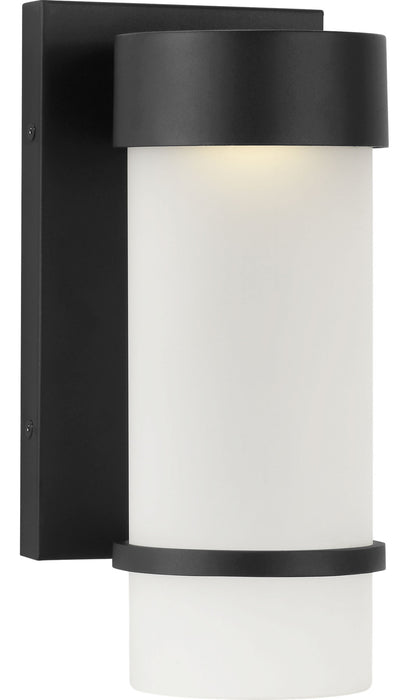 Kylo Indoor / Outdoor Wall Sconce