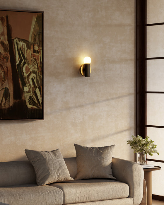 Calla Wall Sconce