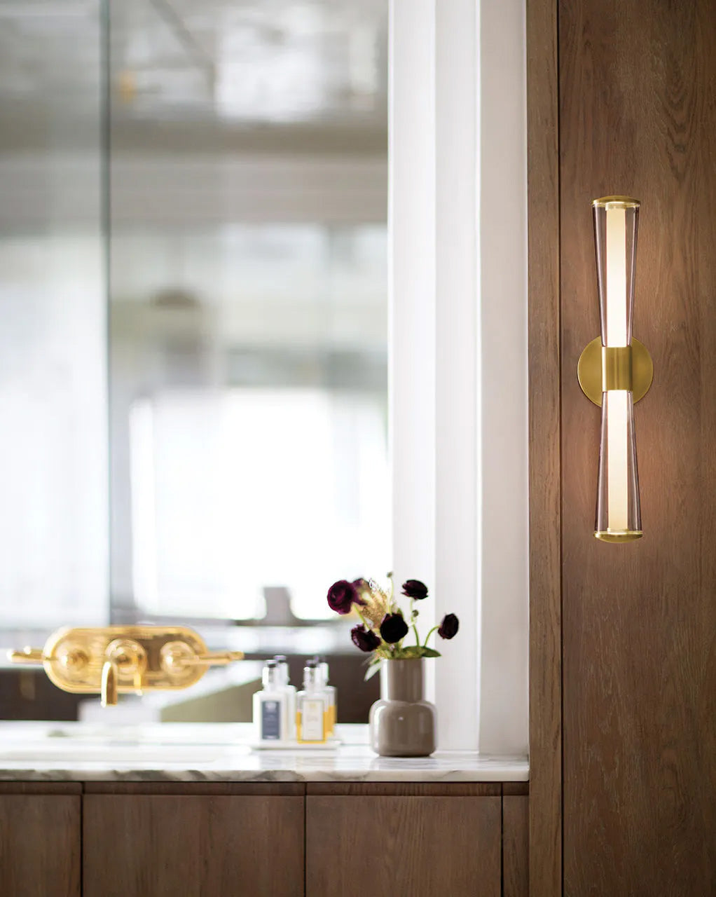 Elin LED Vanity Light