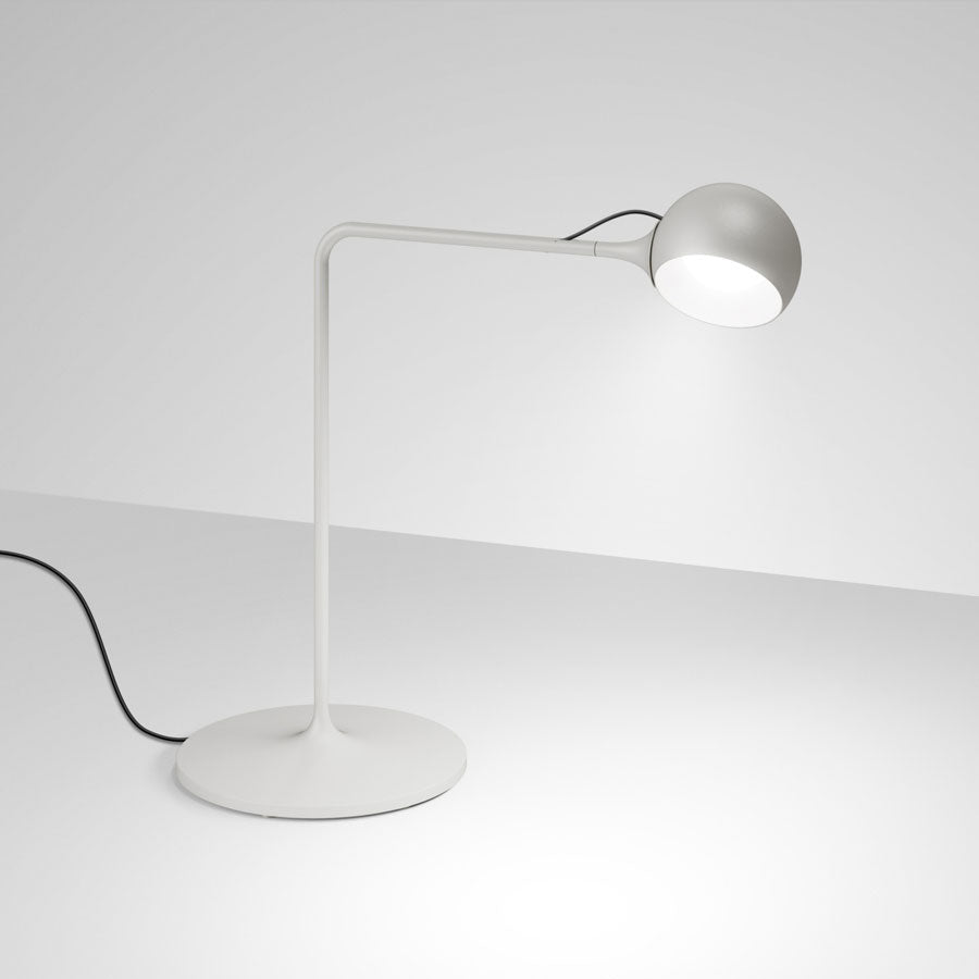 Ixa Table Lamp