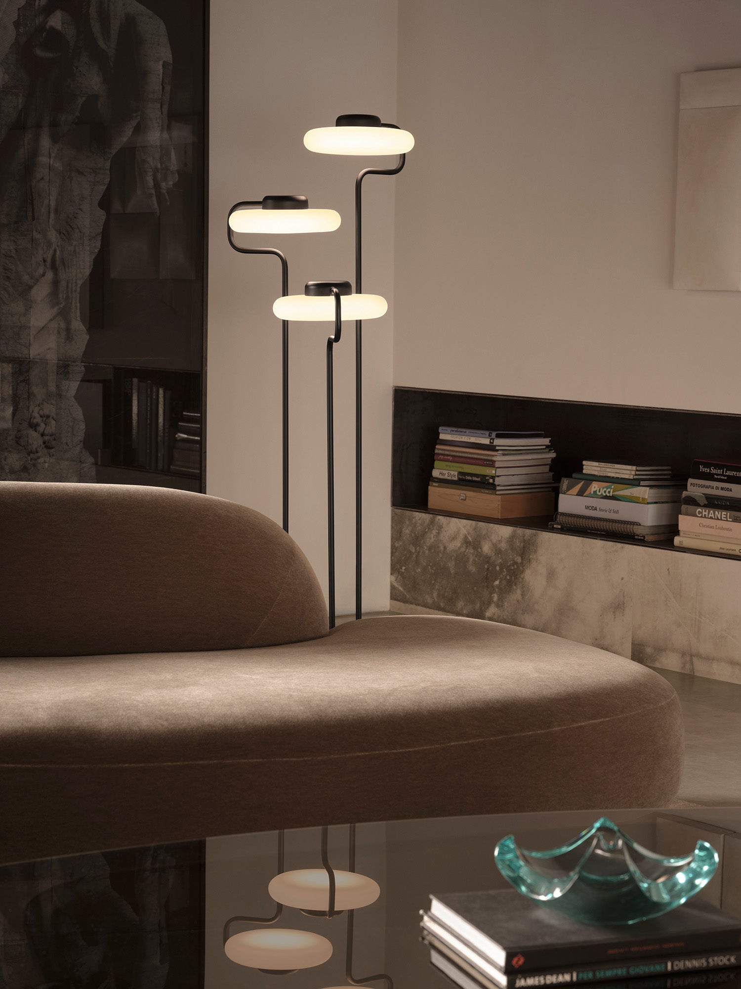 Tratto Floor Lamp