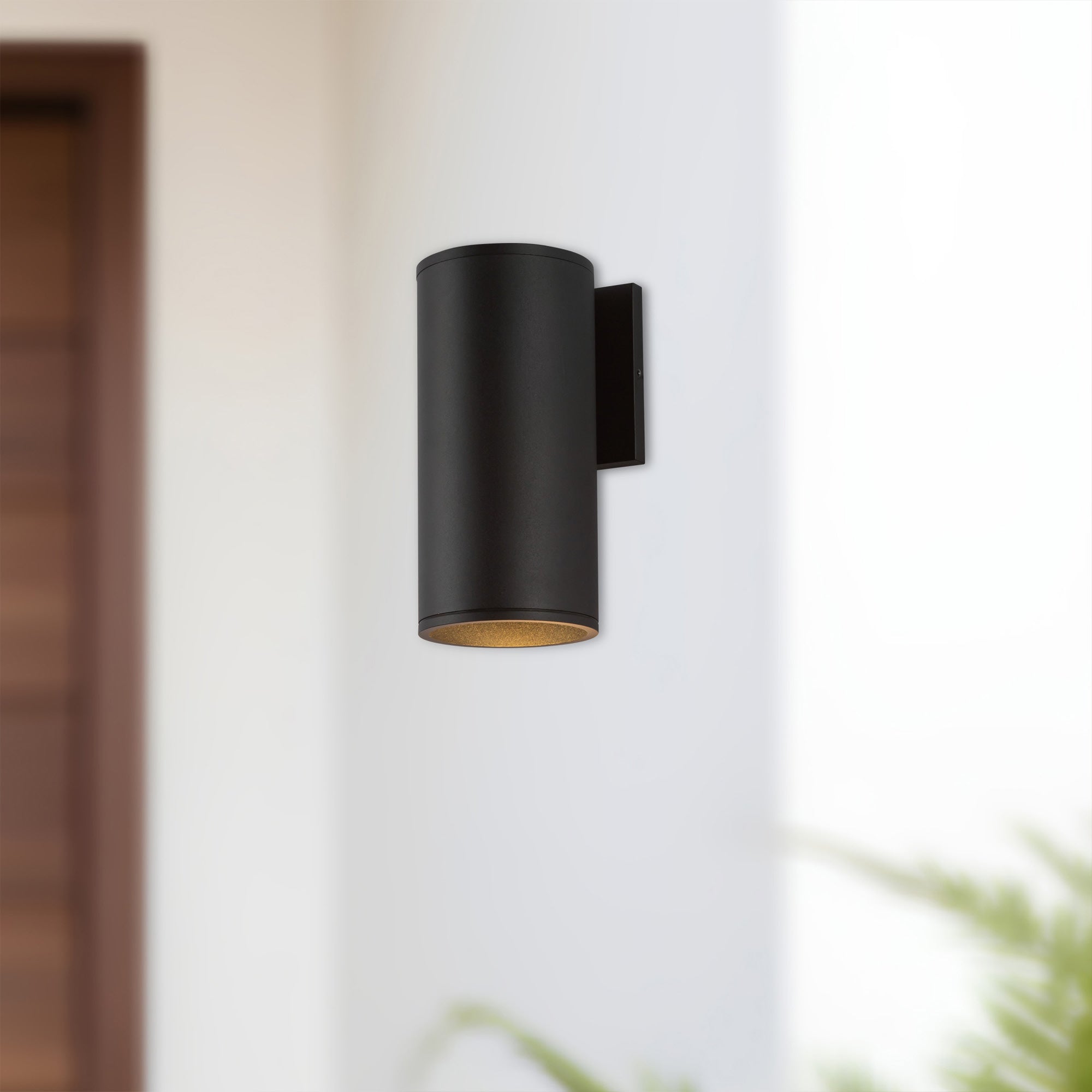 Lorna Outdoor Wall Sconce