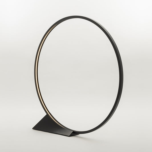 "O" Outdoor Floor Lamp