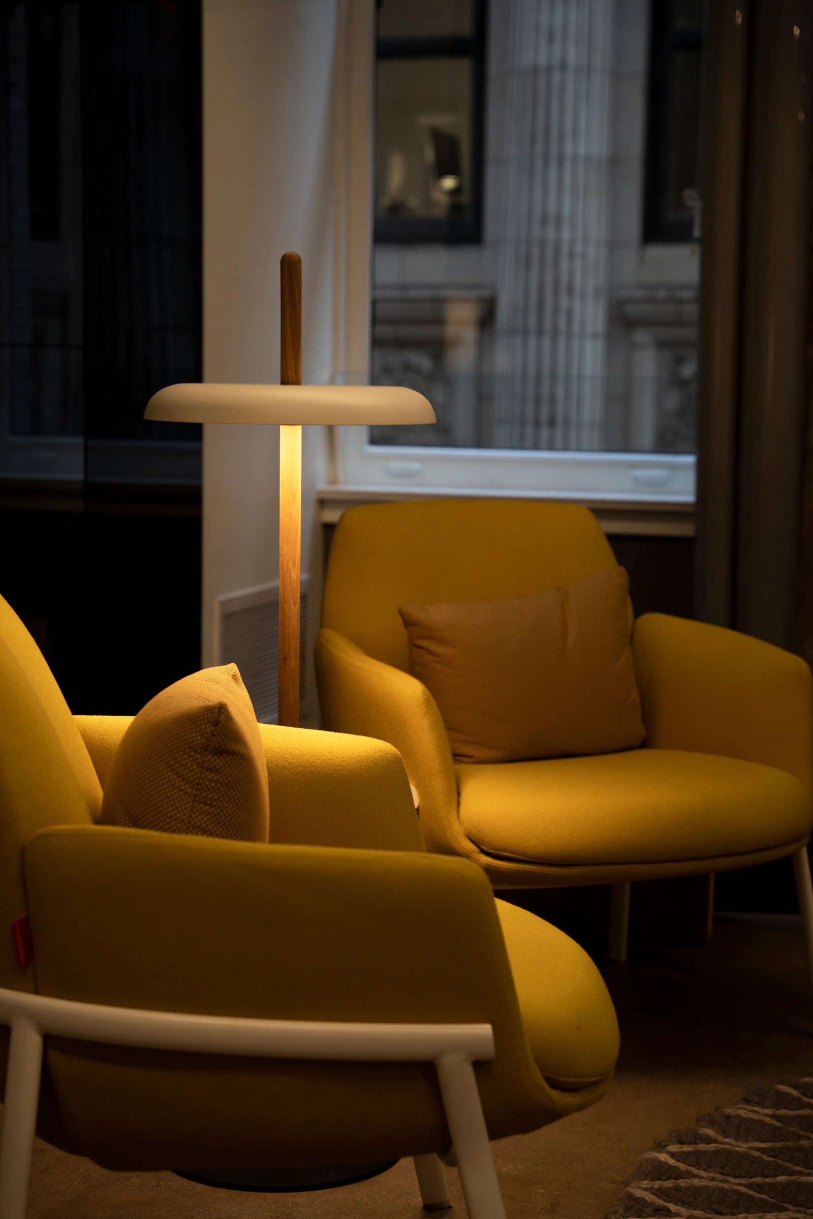 Nivel Rechargeable Portable Floor Lamp