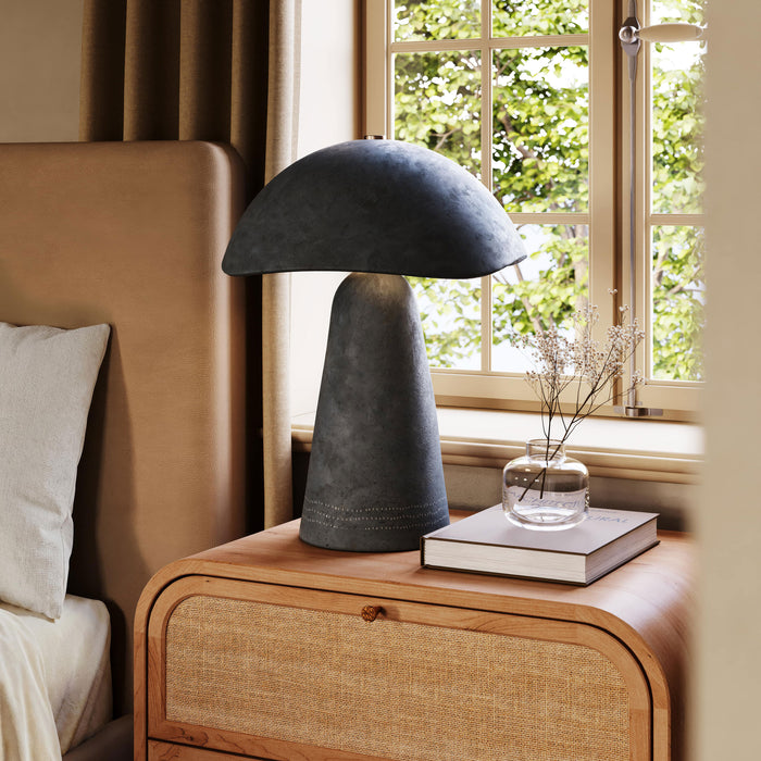Soloma Table Lamp
