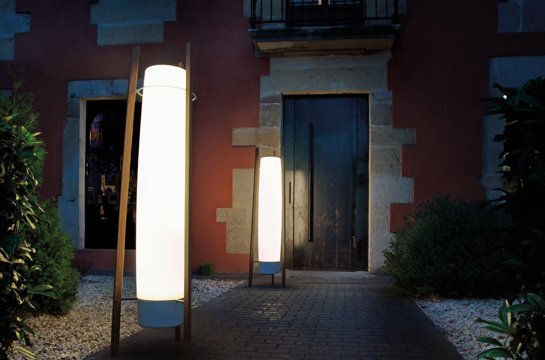 B.Lux Inn Side Outdoor Floor Lamp