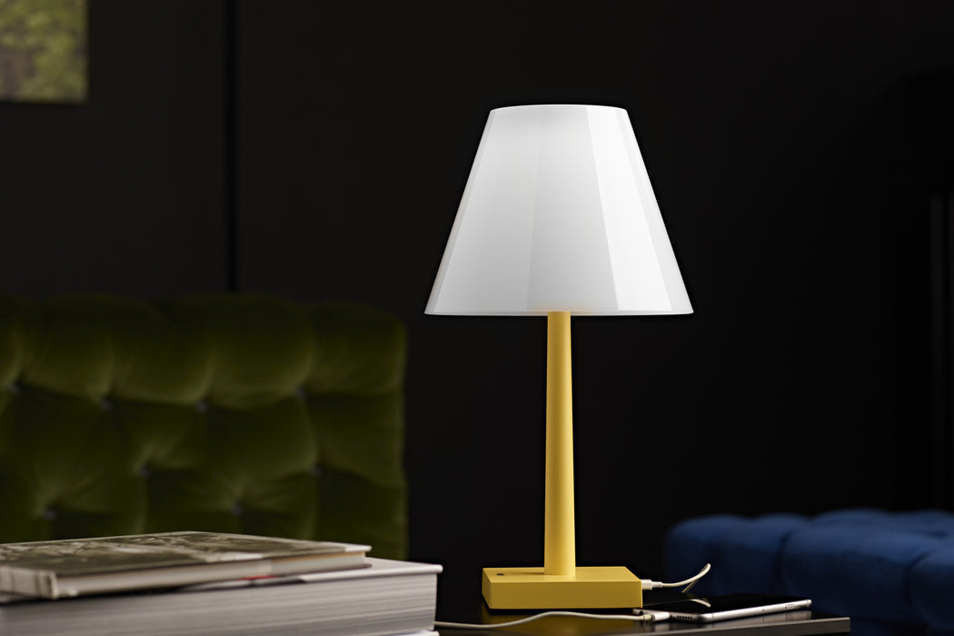 Dina Plus Rechargeable Table Lamp by Rotaliana