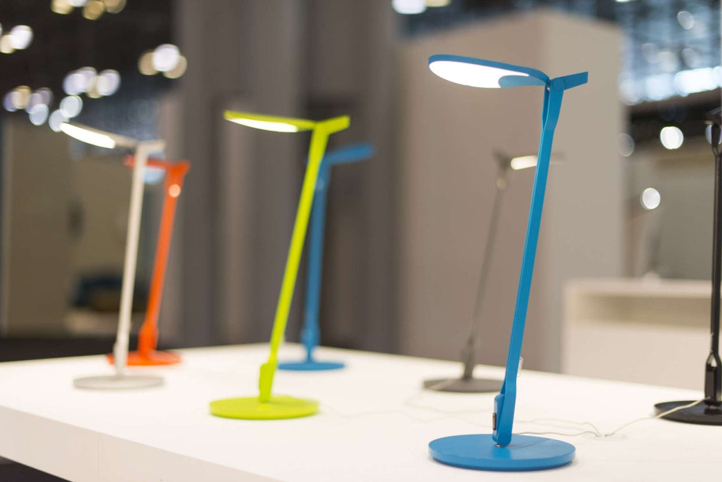Koncept Splitty Desk Lamp