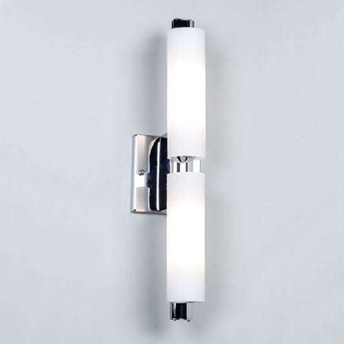 Four Light Halogen Bath Wall Bracket