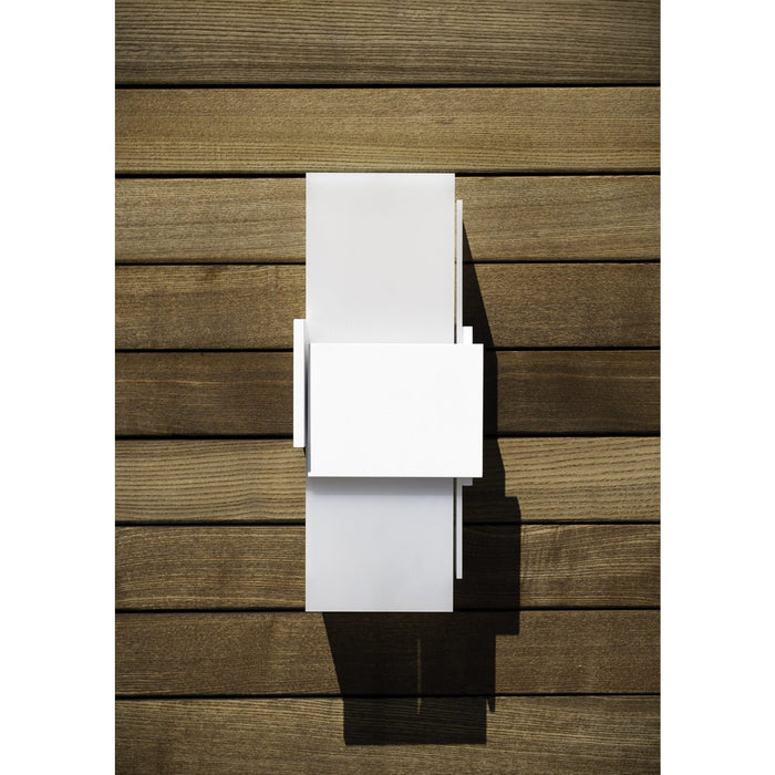 Acuo Outdoor LED Wall Sconce - Display