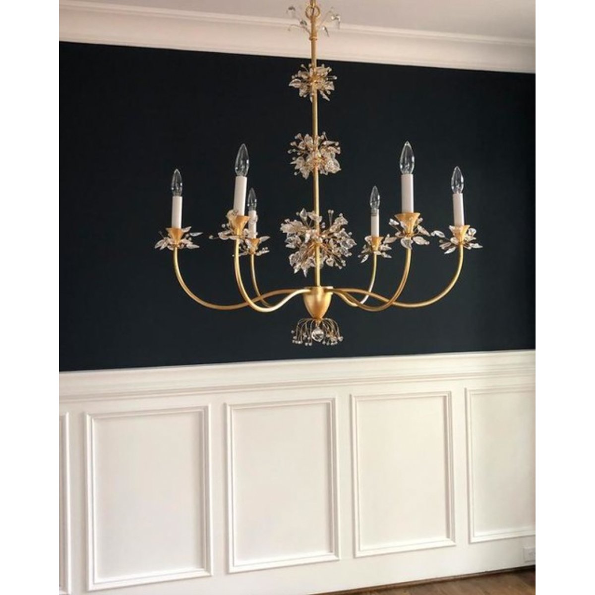 Aspra Medium Chandelier - Display