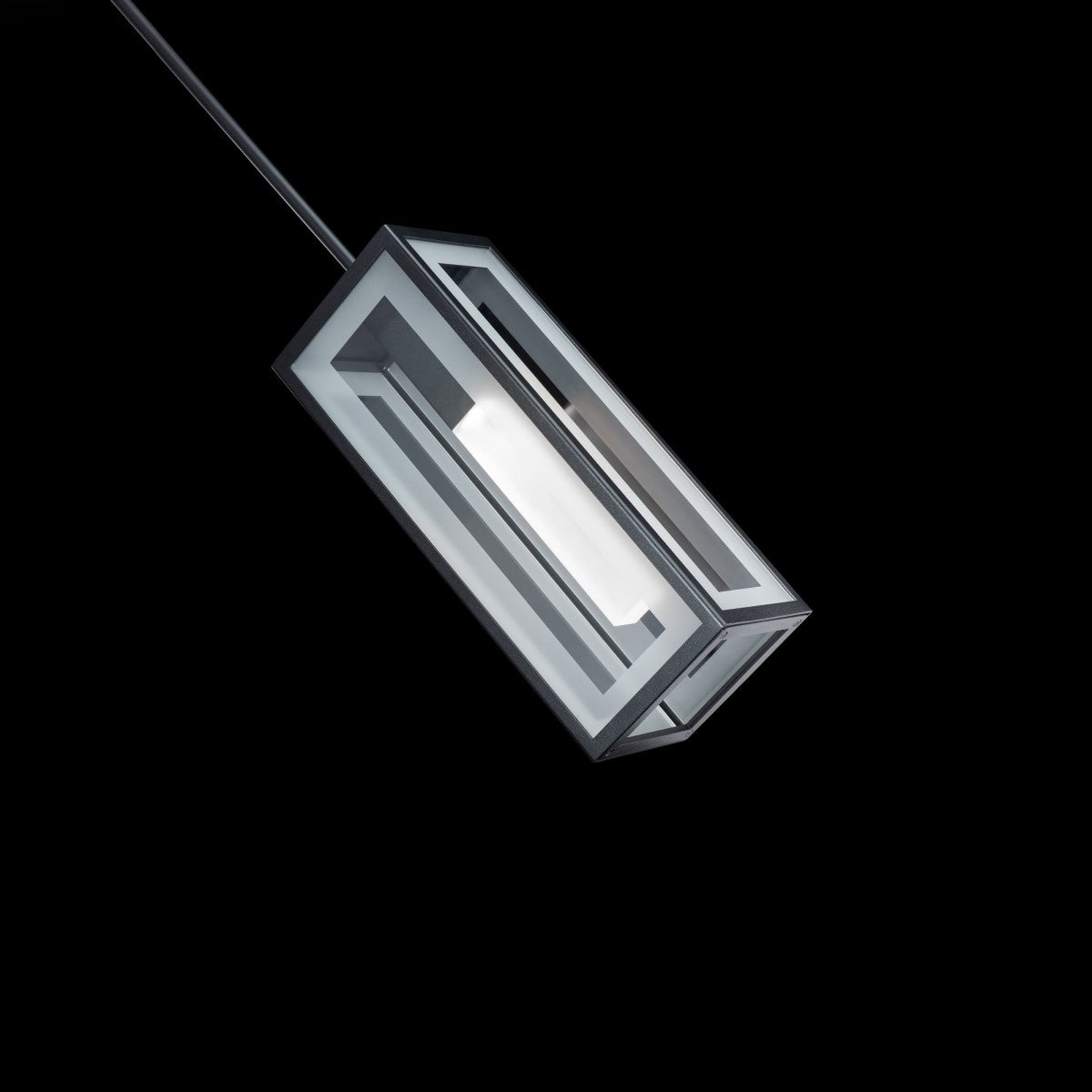 Cambridge LED Outdoor Pendant - Display