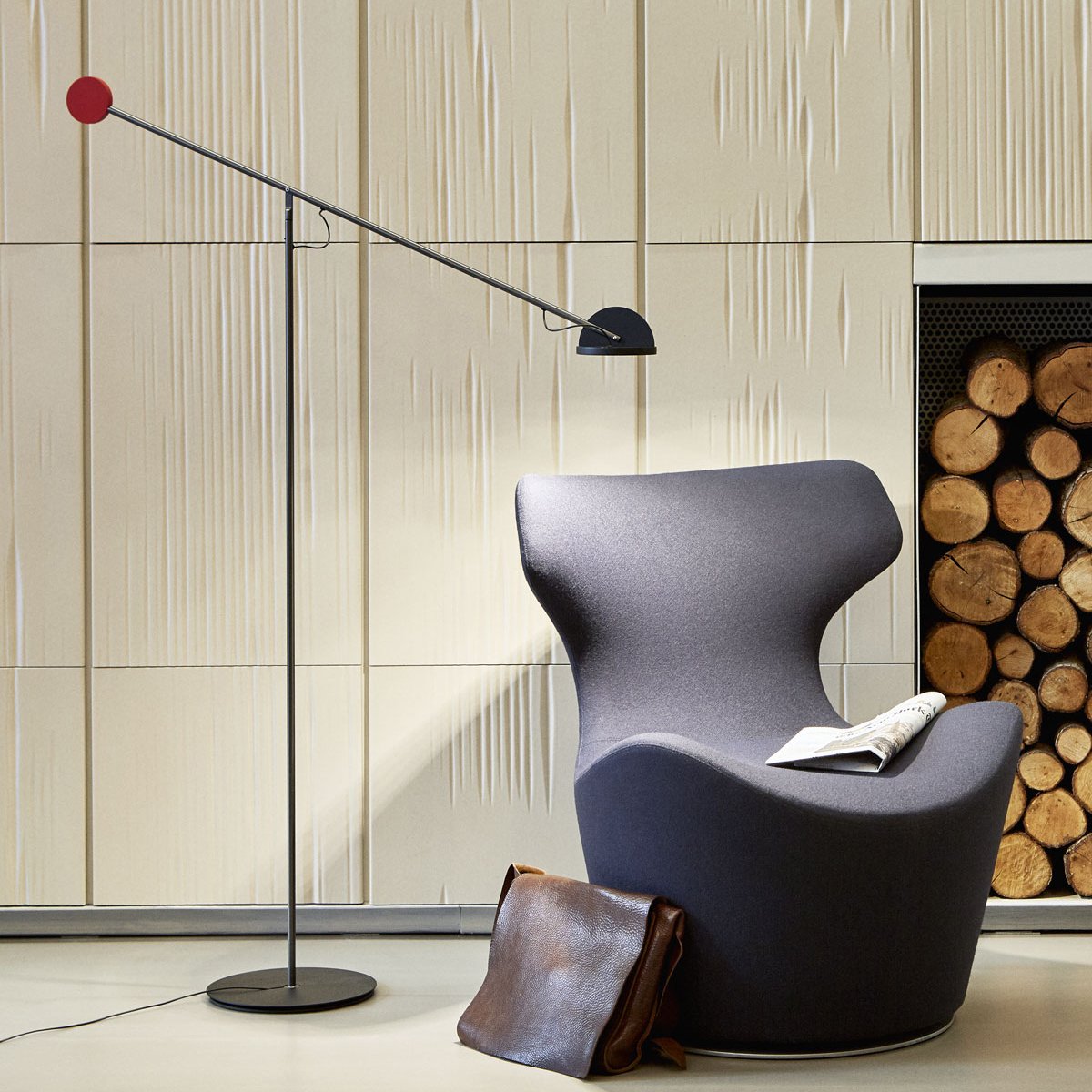 Copernica P LED Floor Lamp - Display