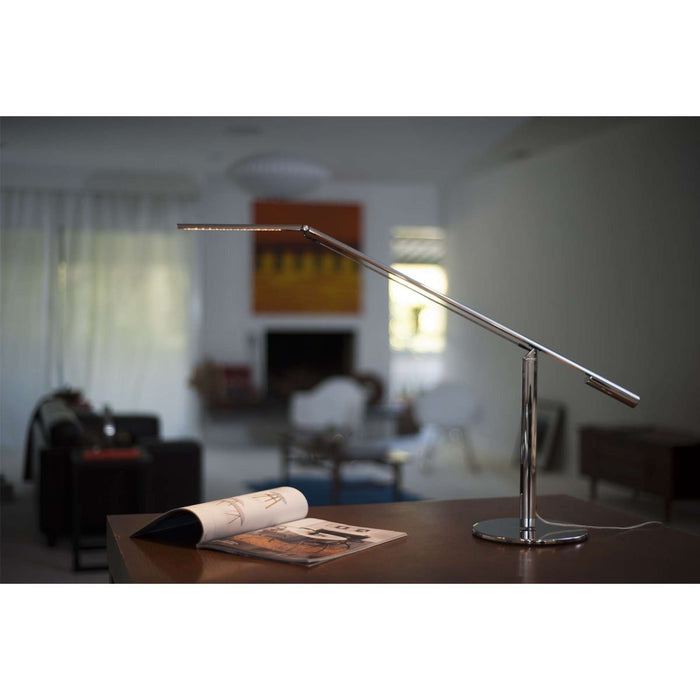 Equo LED Desk Lamp Display - Display