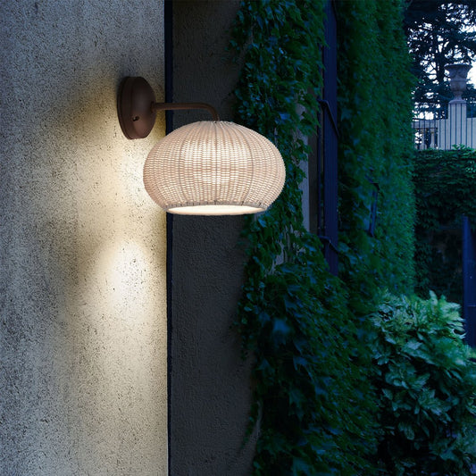 Garota 01 Outdoor LED Wall Sconce