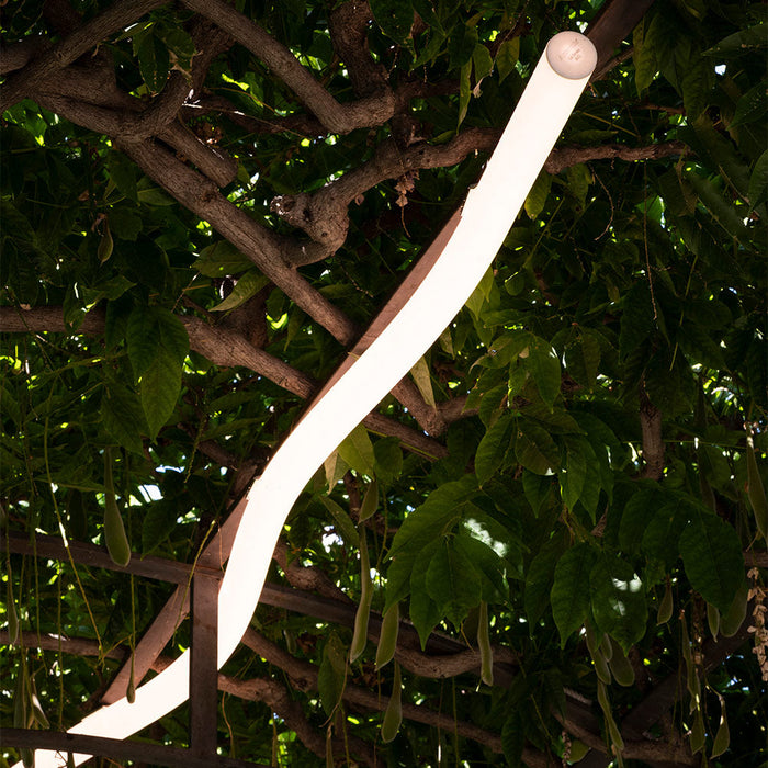 La Linea Flexible Outdoor Tube Light - Detail