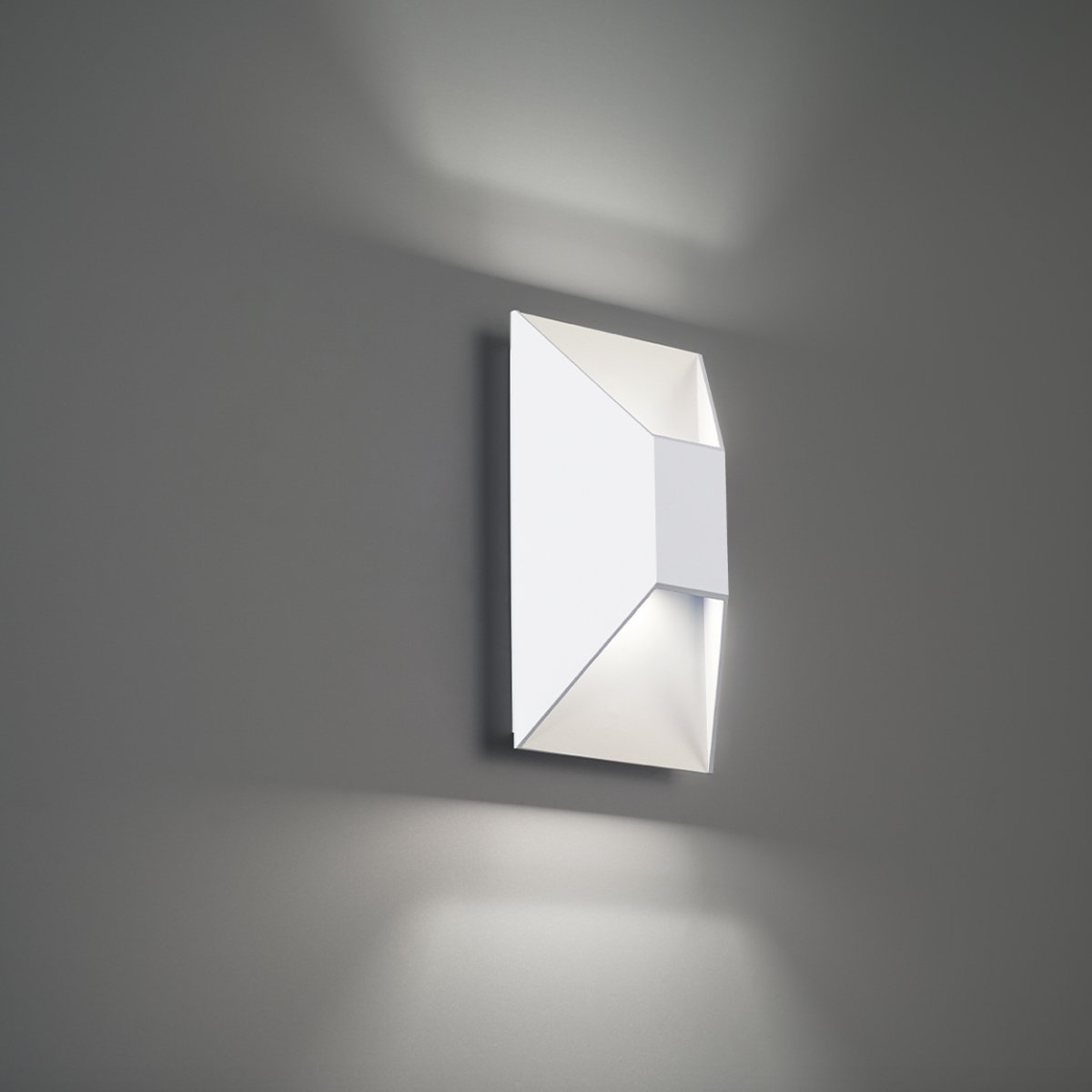 Maglev LED Outdoor Wall Sconce - Display