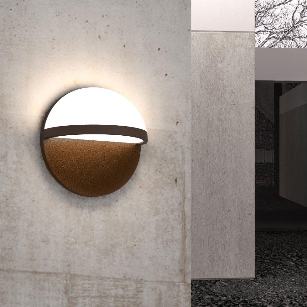 Mezza Vetro LED Outdoor Wall Sconce - Display