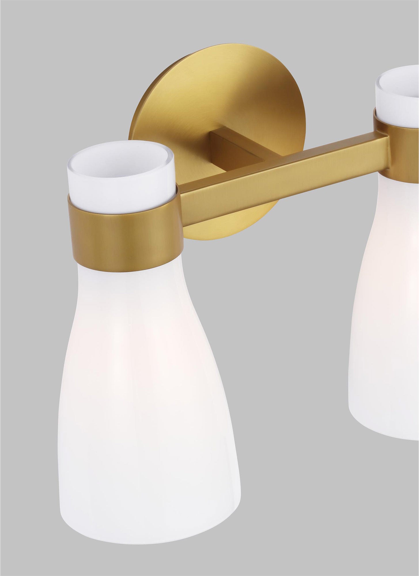 Moritz White Glass Vanity Light - Detail