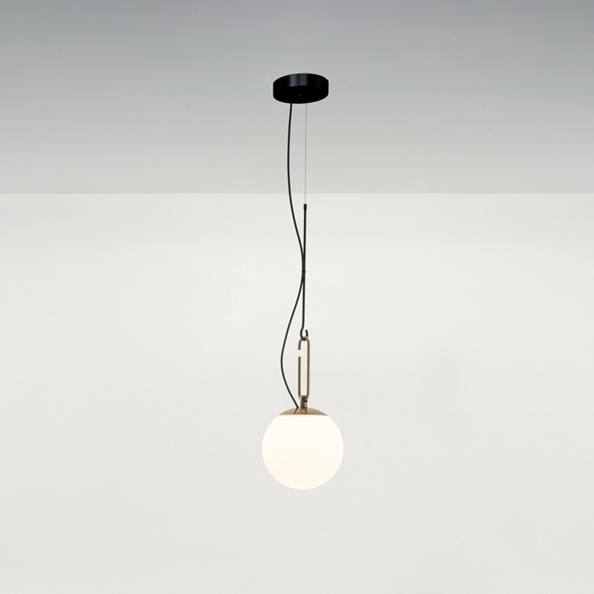 NH Medium Pendant - Black/Brushed Brass Finish