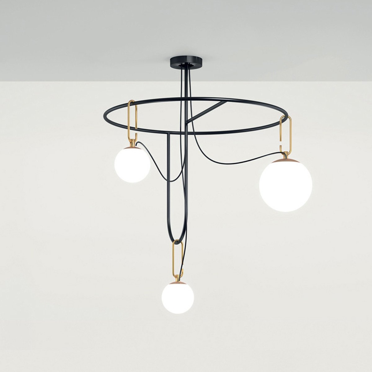 NH S4 Circular Chandelier - Black/Brushed Brass Finish