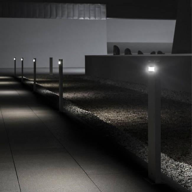 Nuda Outdoor LED Bollard - Display