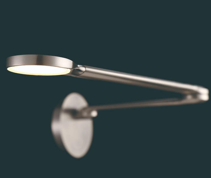 Reflex LED Swing Arm Light - Detail