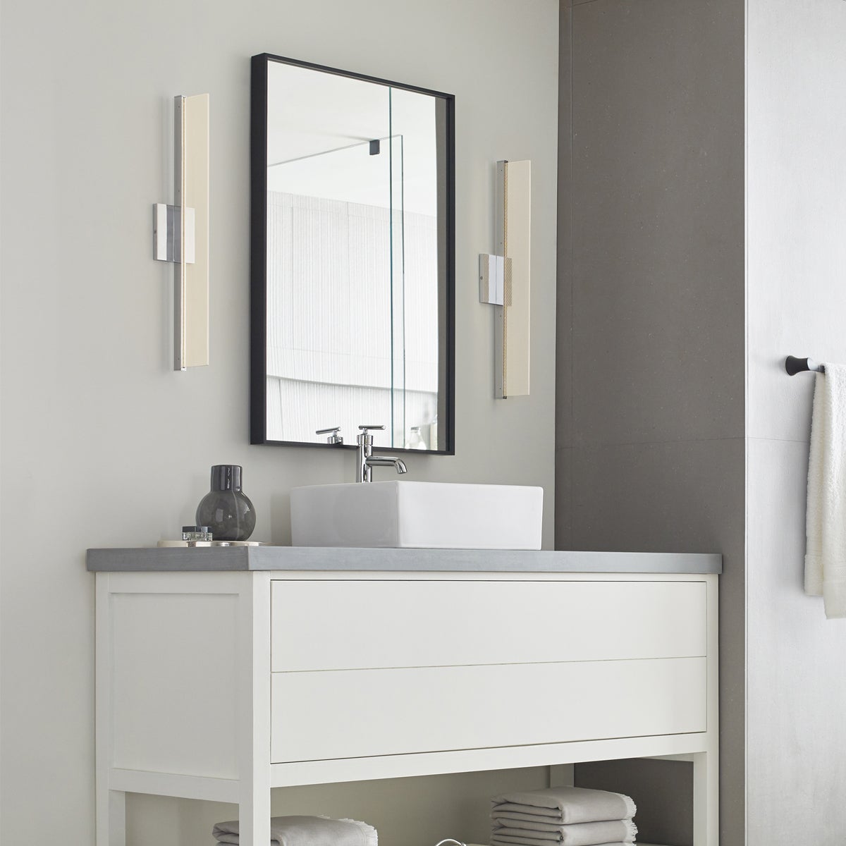 Span Bath Vanity - Display