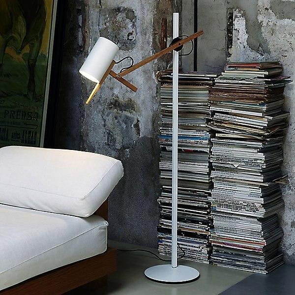 Scantling Floor Lamp - Display