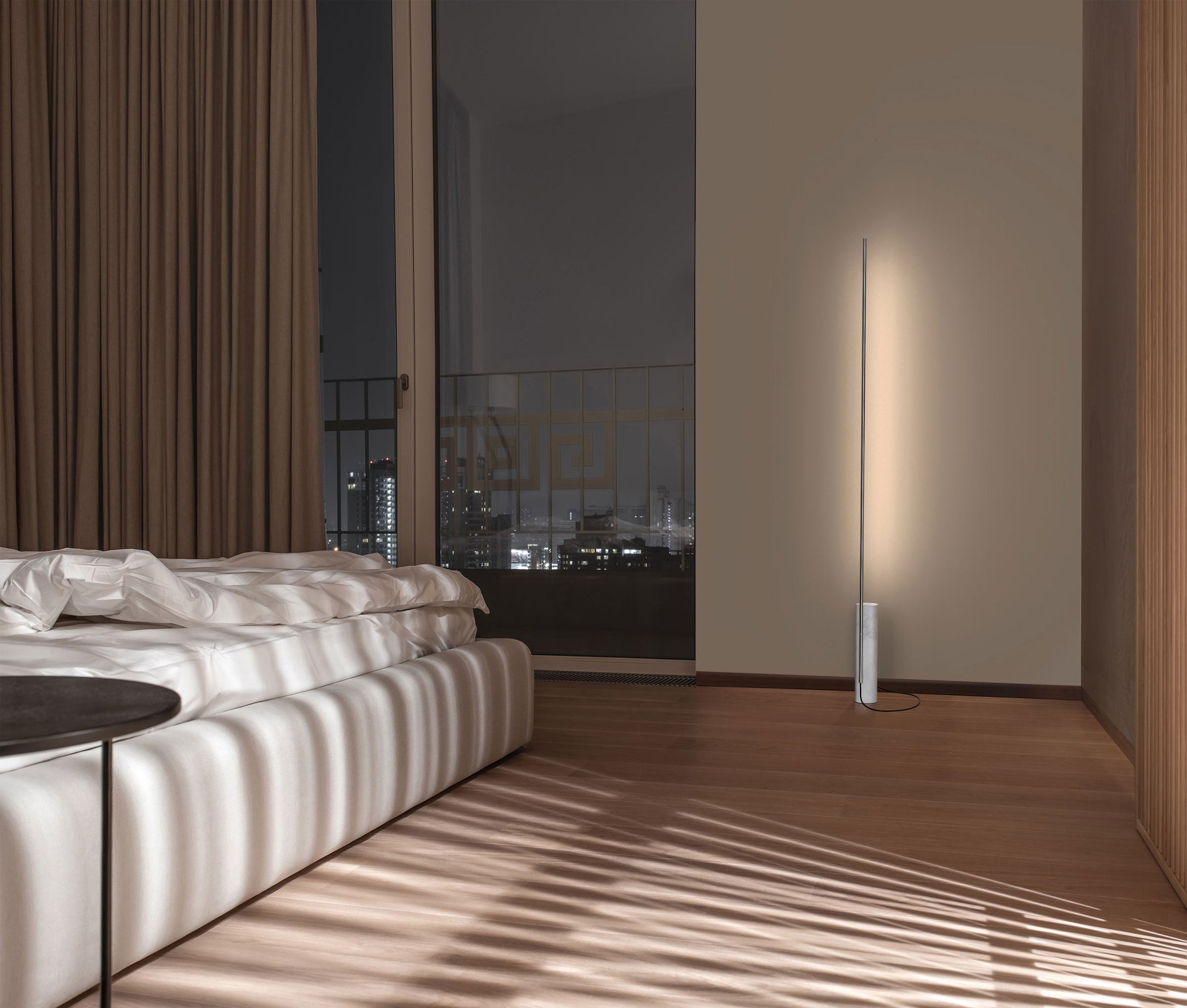 T.O LED Floor Lamp - Display