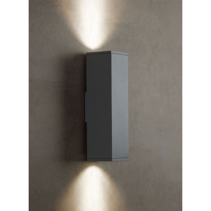 Tegel 18 Outdoor Up/Down LED Wall Sconce - Display