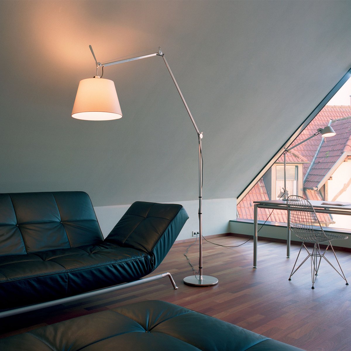 Tolomeo Mega Floor Lamp - Display