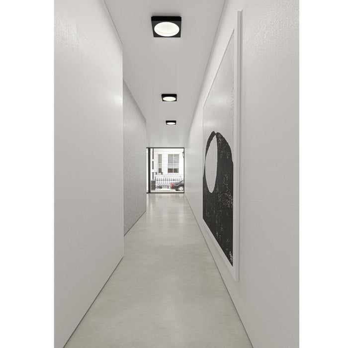 Vuoto LED Ceiling/Wall Light - Display