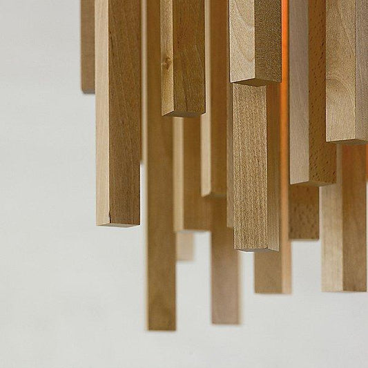 Woods Pendant - Detail