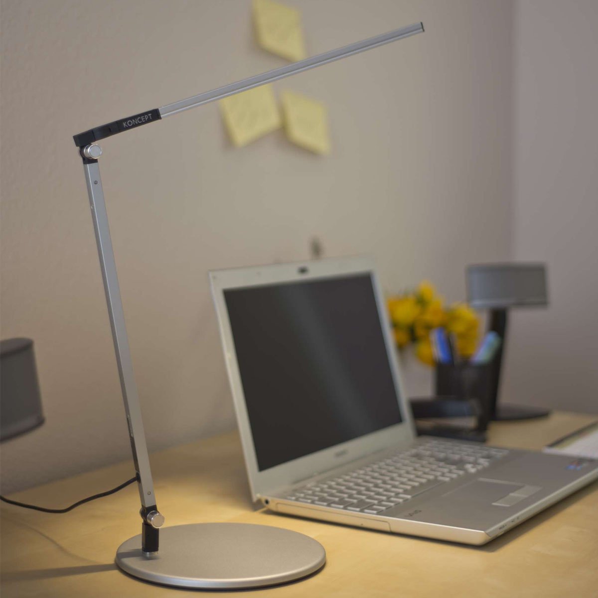 Z-Bar Solo Mini LED Desk Lamp - Display