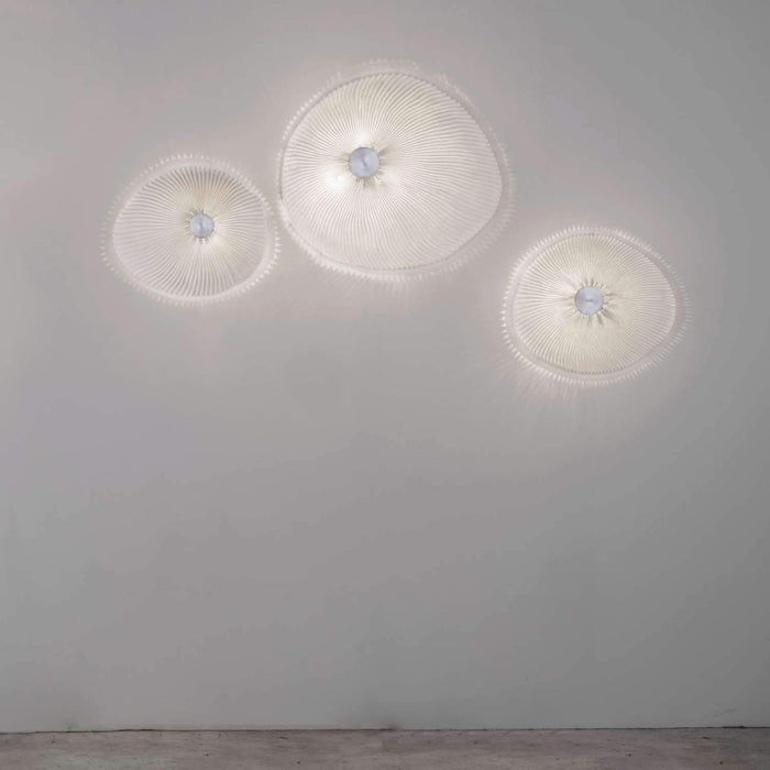 a-emotional light Onn Wall Sconce