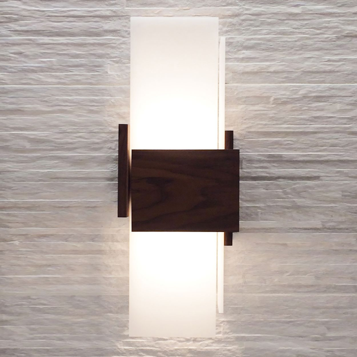 Cerno Acuo LED Sconce